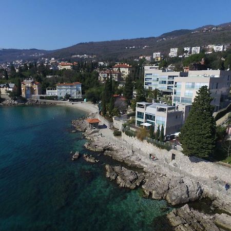 Deluxe Apartment Volosko Opatija Exterior photo